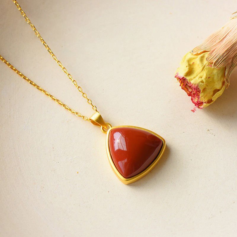 Stunning Gold Pendant for Daily Wear