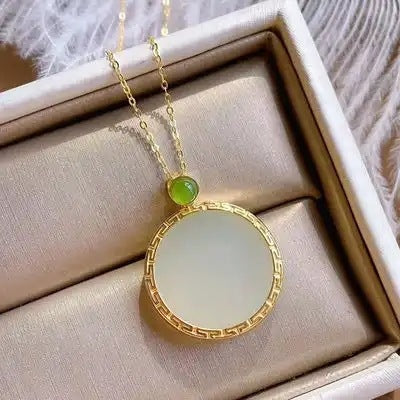 Elegant Silver Necklace for Every Occasion