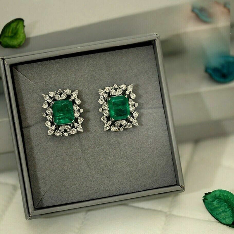 Stunning Earring for Daily Wear