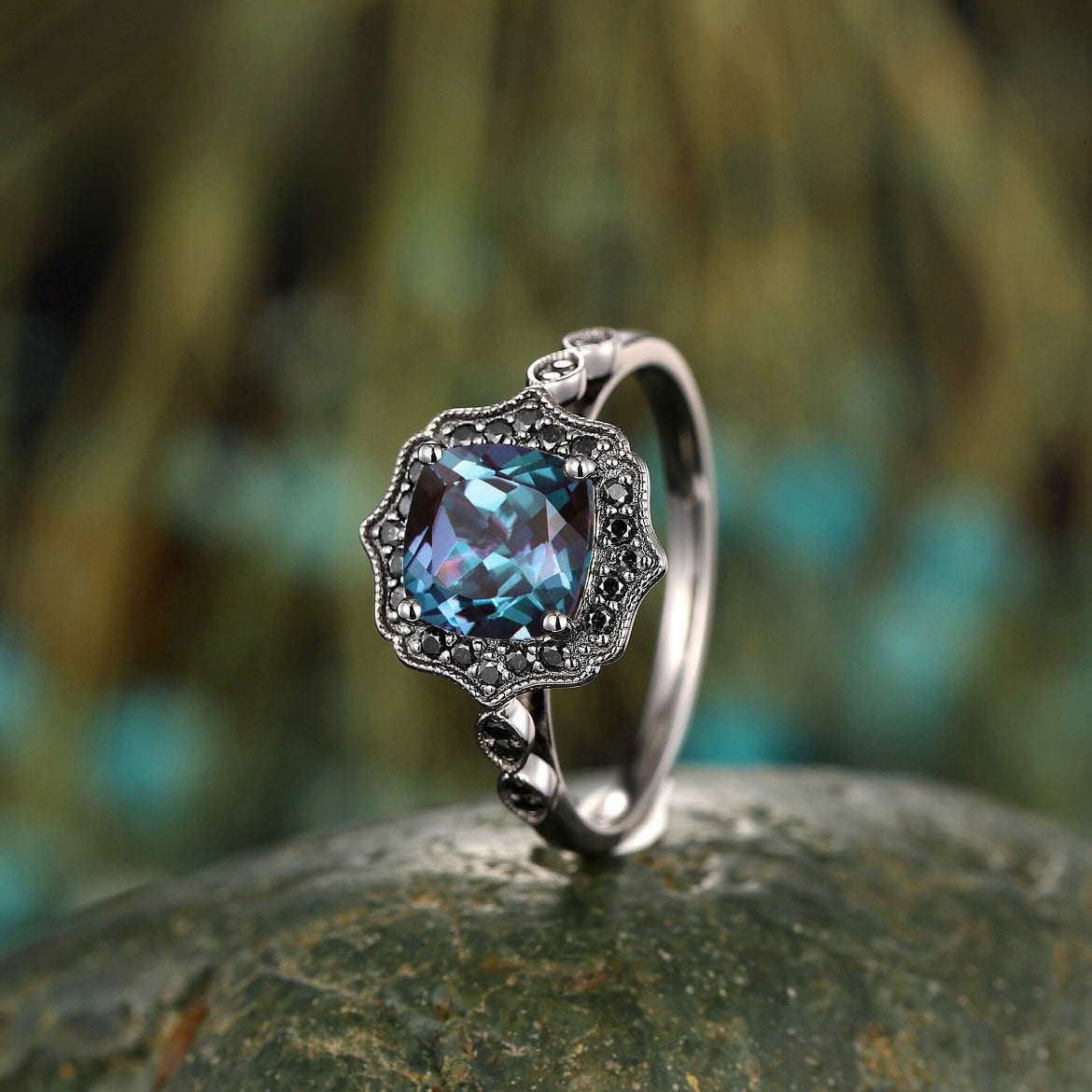 Charming Bracelet for Any Occasion