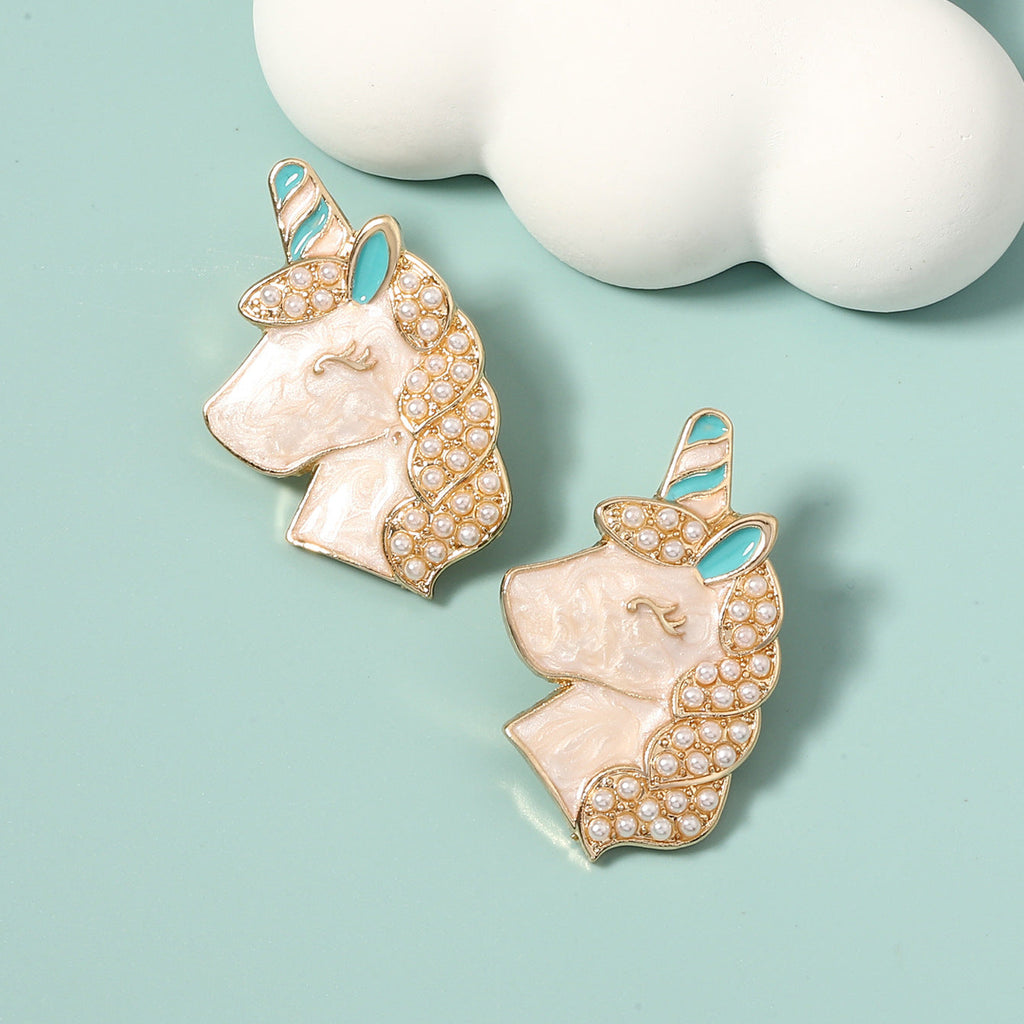 Stunning Pearl Earring for Daily Wear