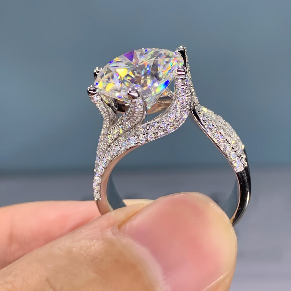 Beautiful Ring with Unique Style