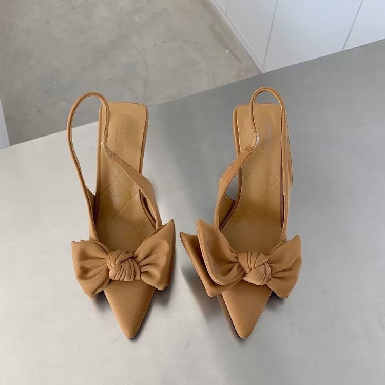Graceful Orthopedic Sandals for Modern Look