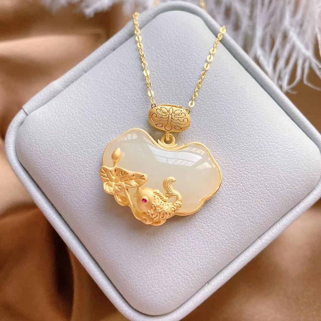 Charming Silver Necklace for Any Occasion