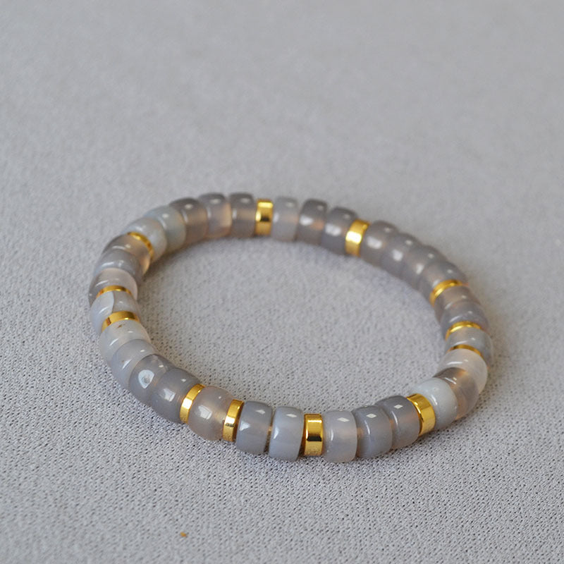 Classic Gold Bracelet with Timeless Appeal