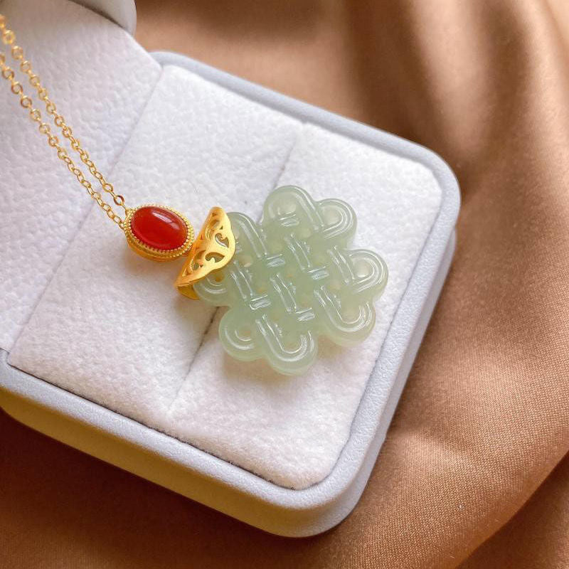 Stunning Gold Pendant for Daily Wear