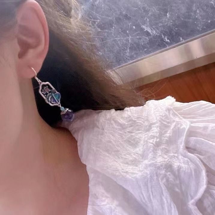 Classic Silver Earring with Timeless Appeal