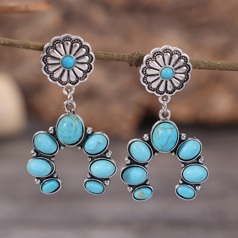 Classic Earring with Timeless Appeal