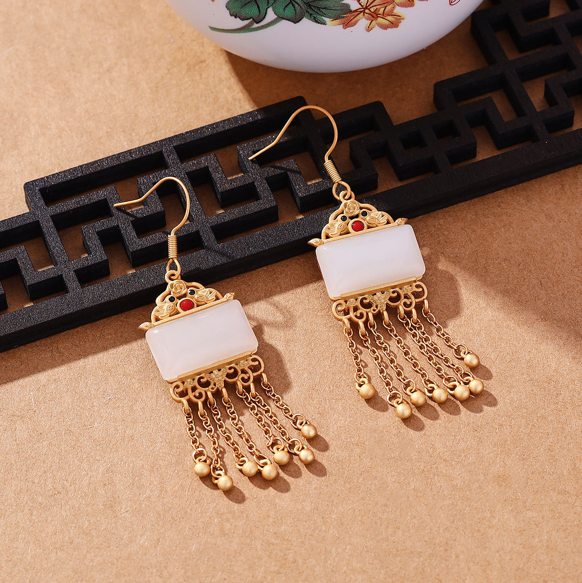Elegant Gold Earring for Every Occasion