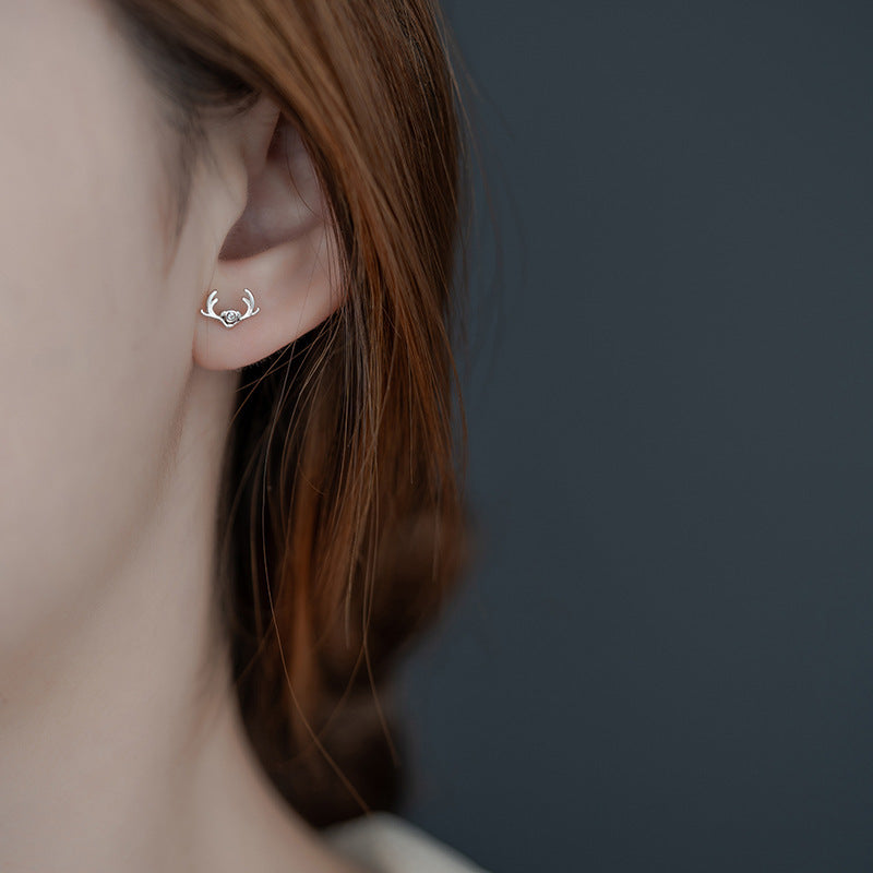 Stunning Earring for Daily Wear