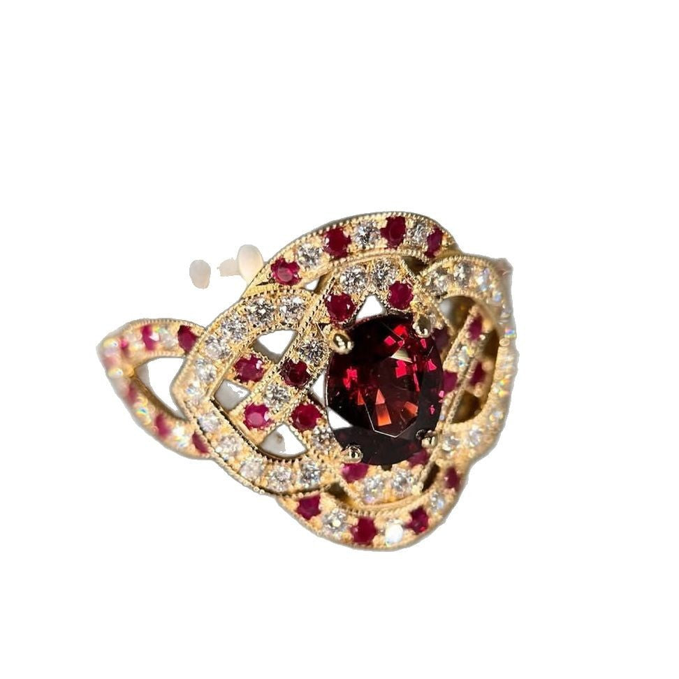 Charming Gold Ring for Any Occasion