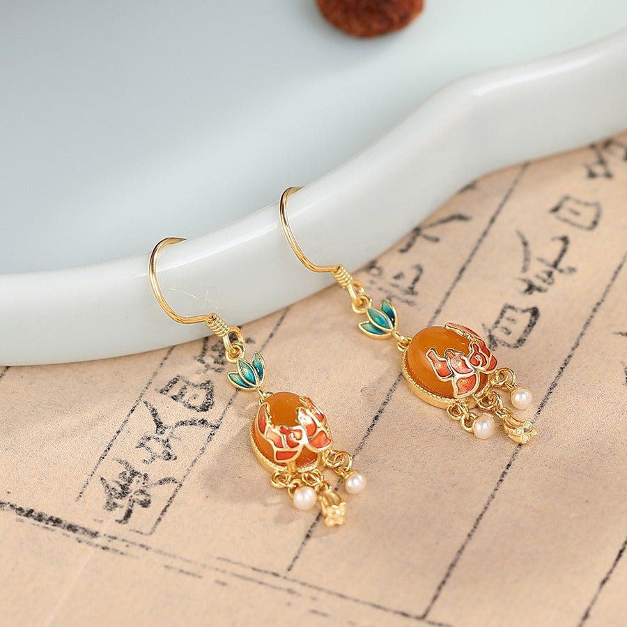 Elegant Silver Earring for Every Occasion