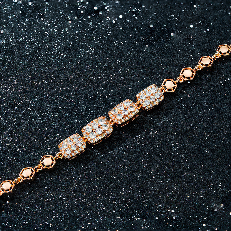 Beautiful Bracelet with Unique Style