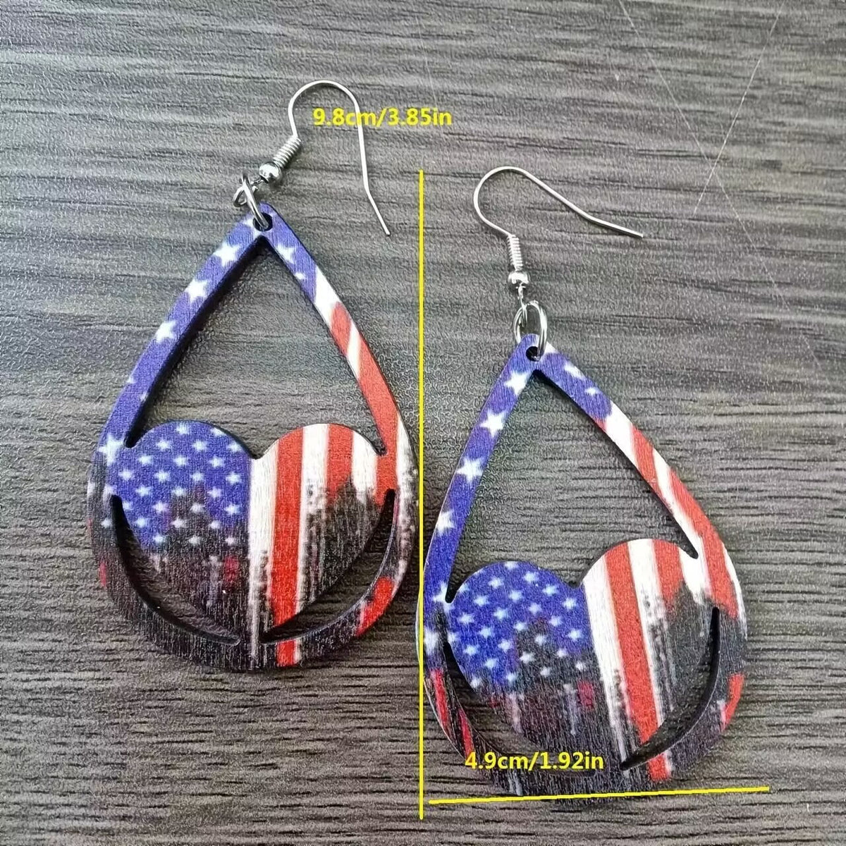 Charming Earring for Any Occasion