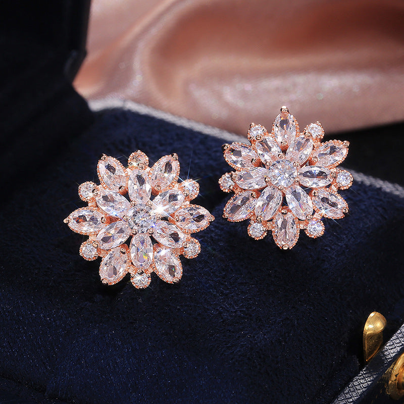 Romantic Earring for Special Moments
