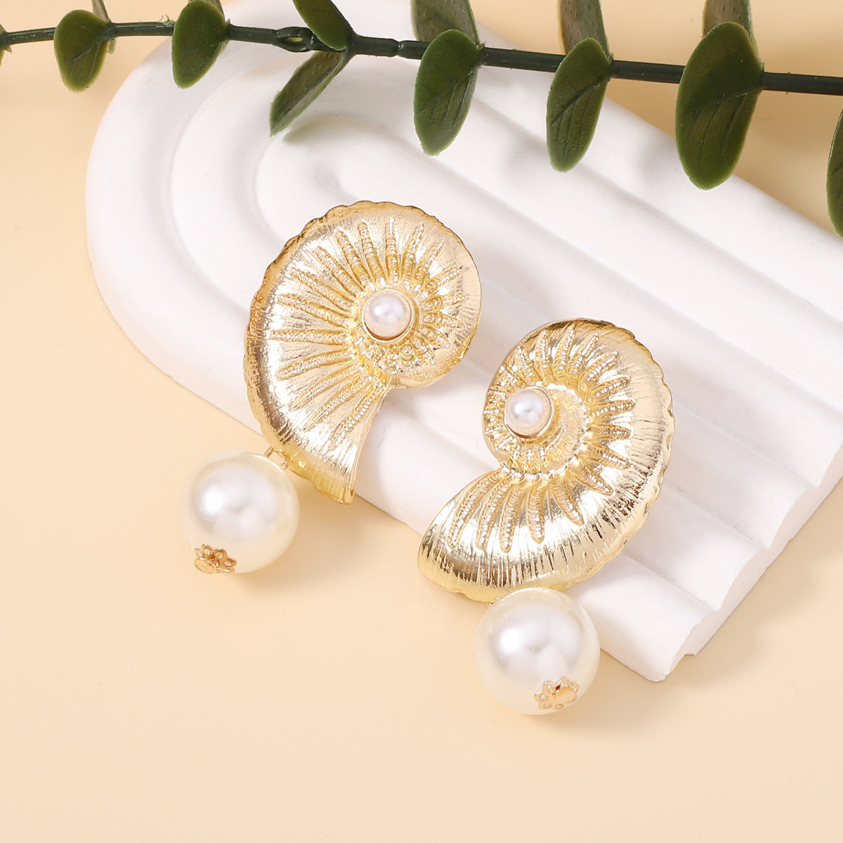 Stunning Pearl Earring for Daily Wear