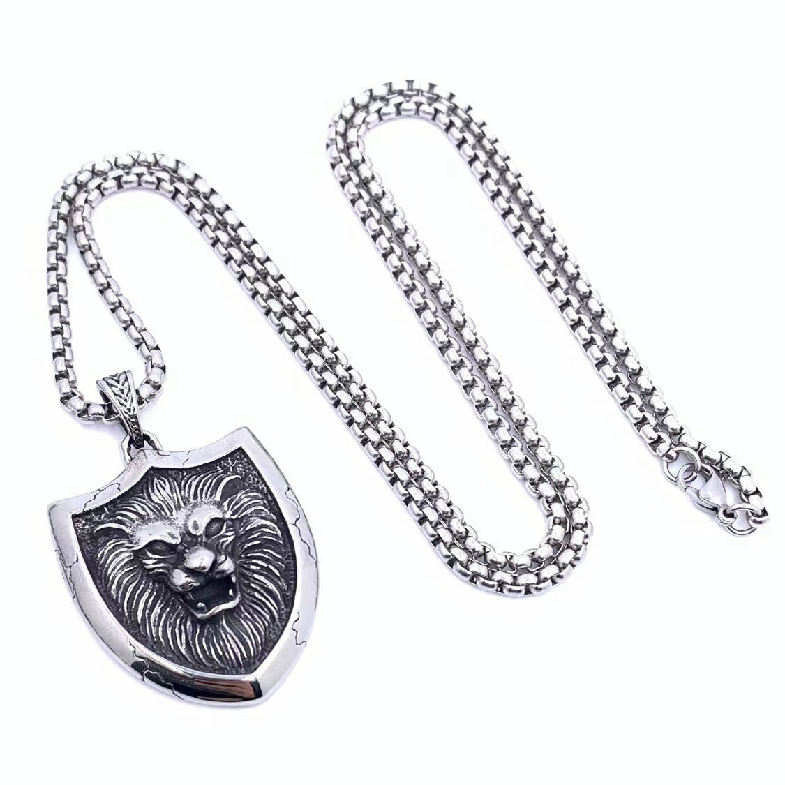 Charming Pendant for Any Occasion