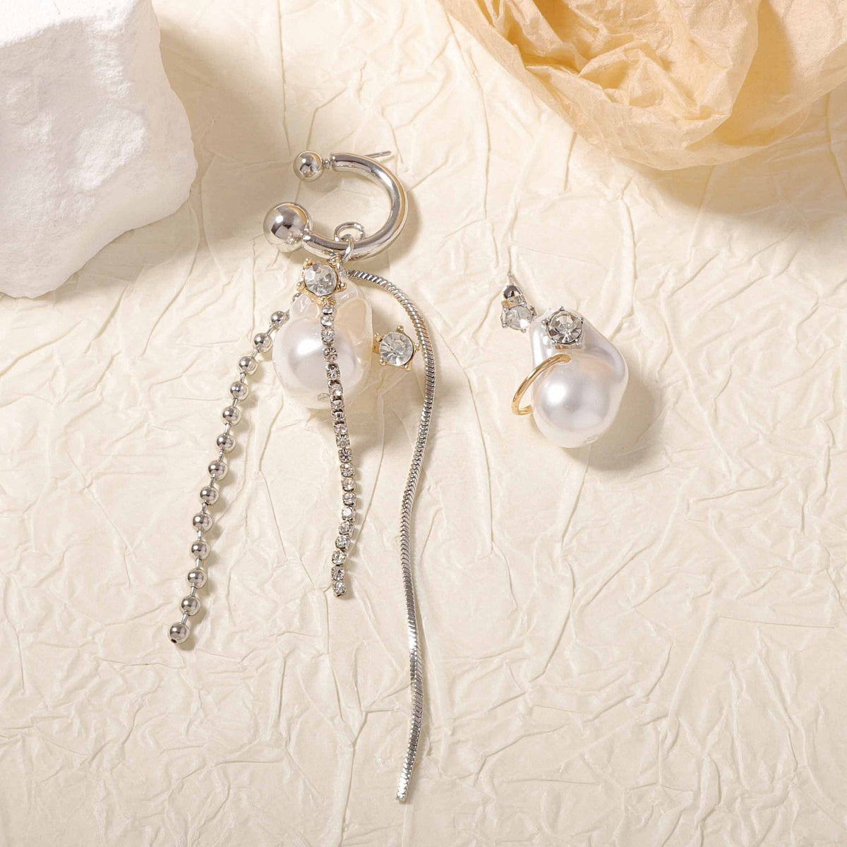 Classic Pearl Earring with Timeless Appeal