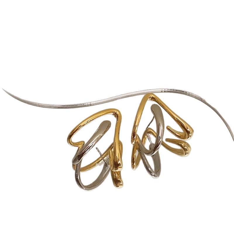Stunning Earring for Daily Wear