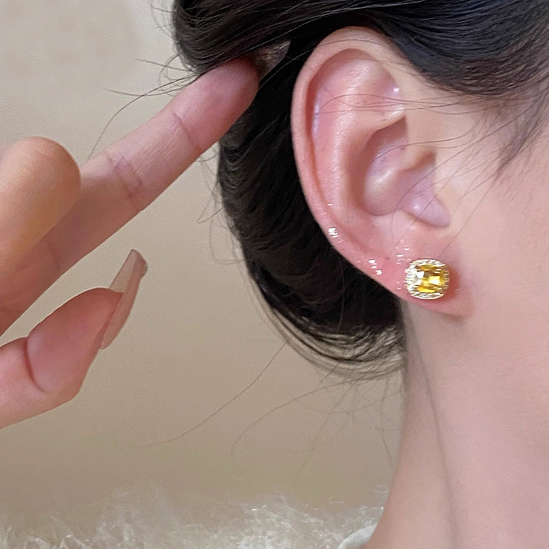 Romantic Earring for Special Moments