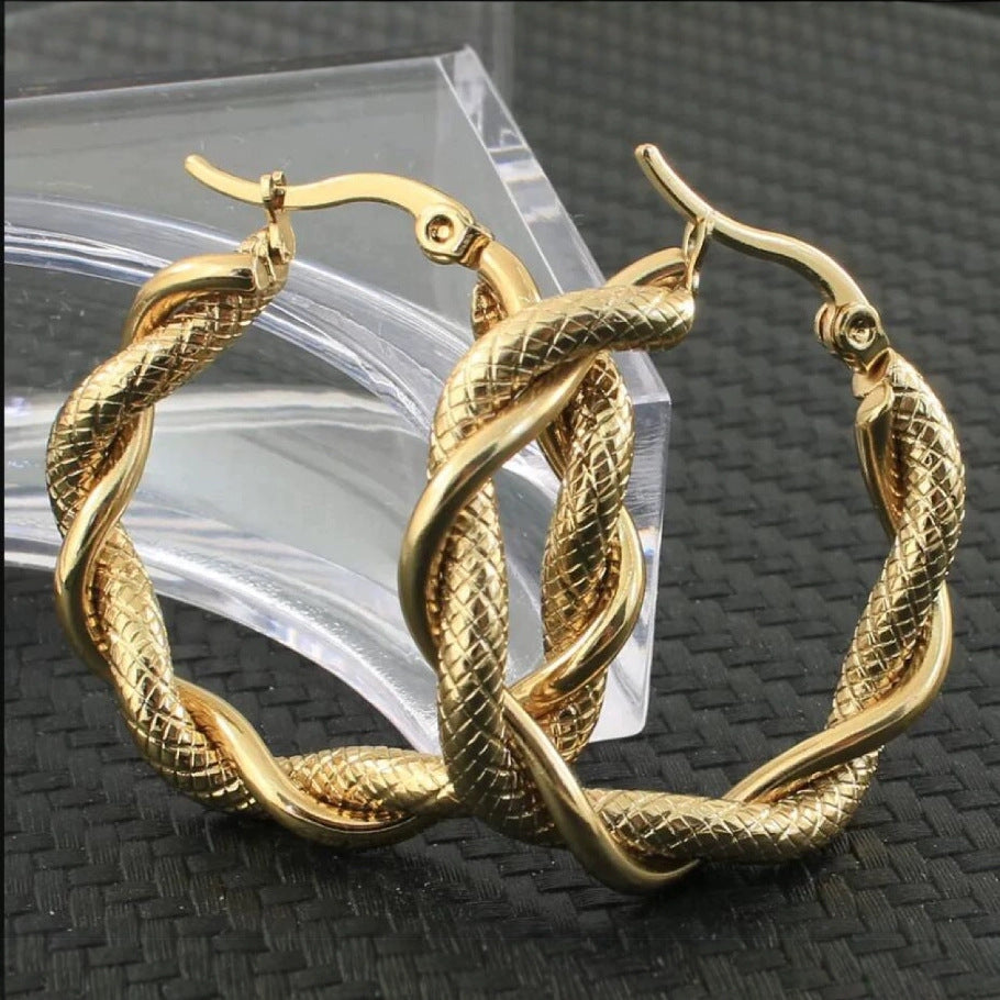 Elegant Earring for Every Occasion