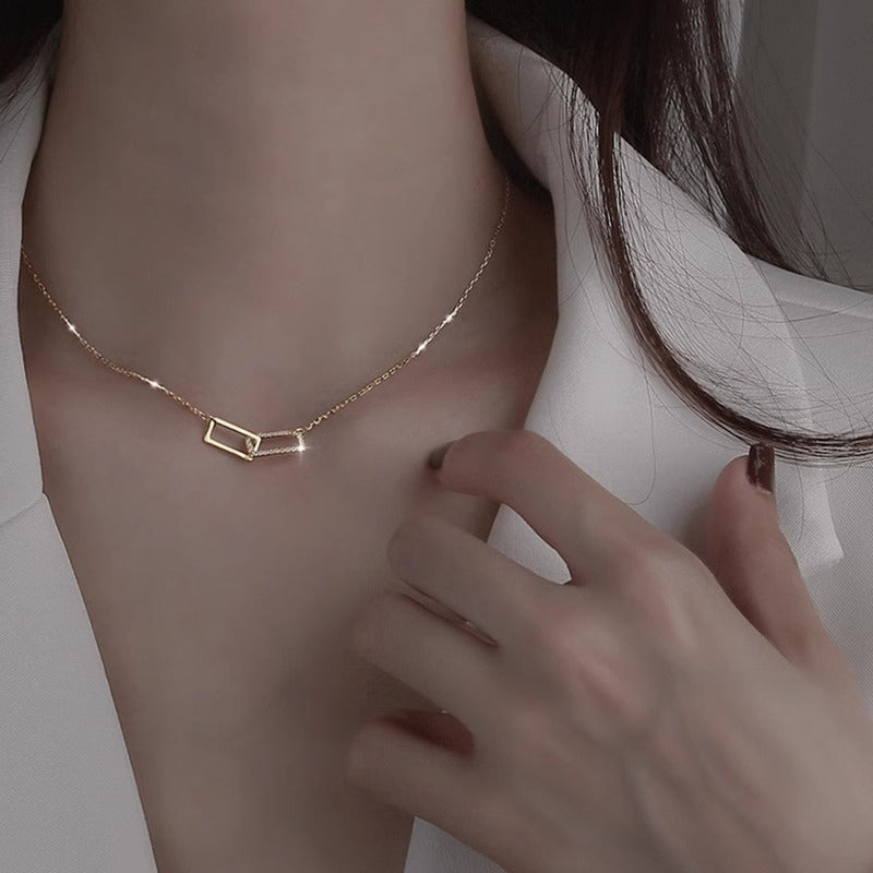 Stunning Necklace for Daily Wear