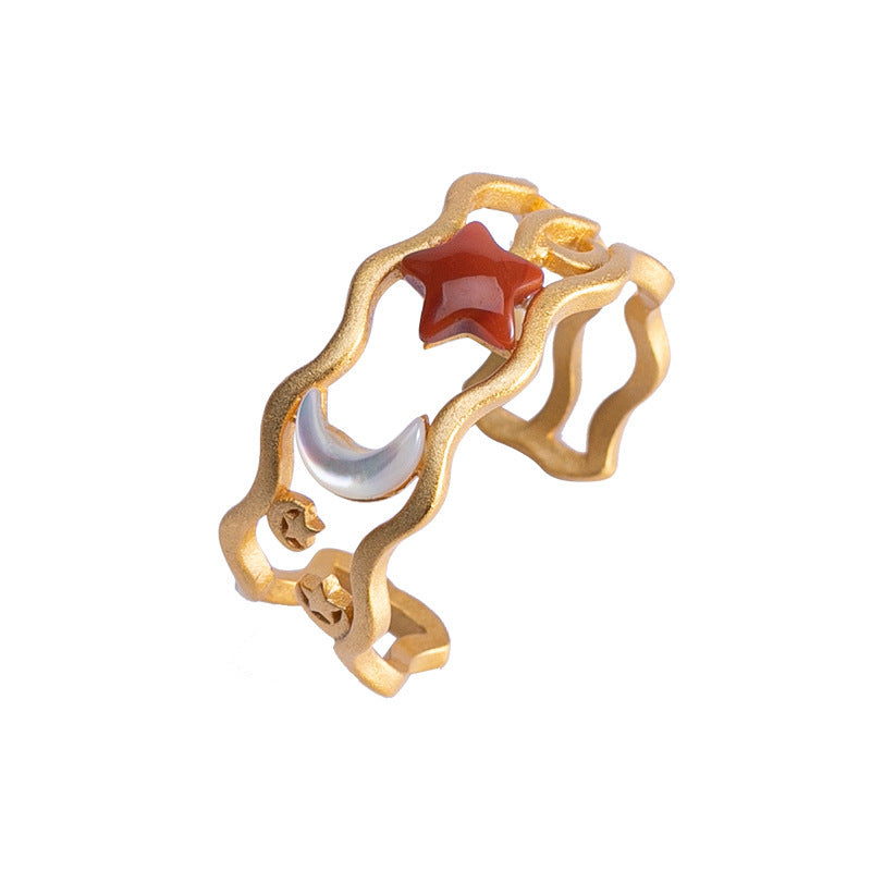 Romantic Gold Ring for Special Moments