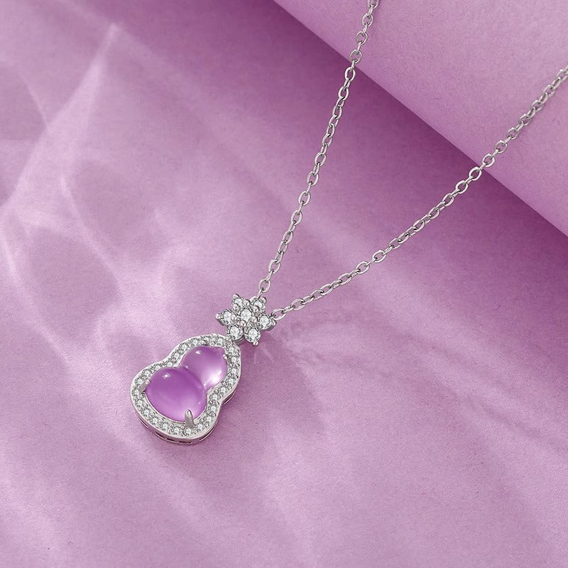 Classic Necklace with Timeless Appeal