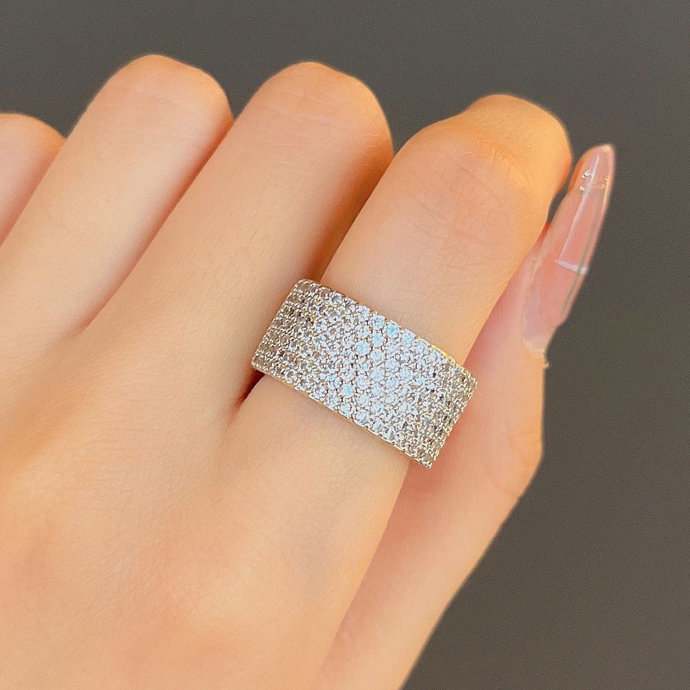 Beautiful Ring with Unique Style