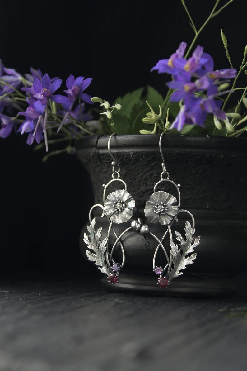 Beautiful Silver Earring with Unique Style