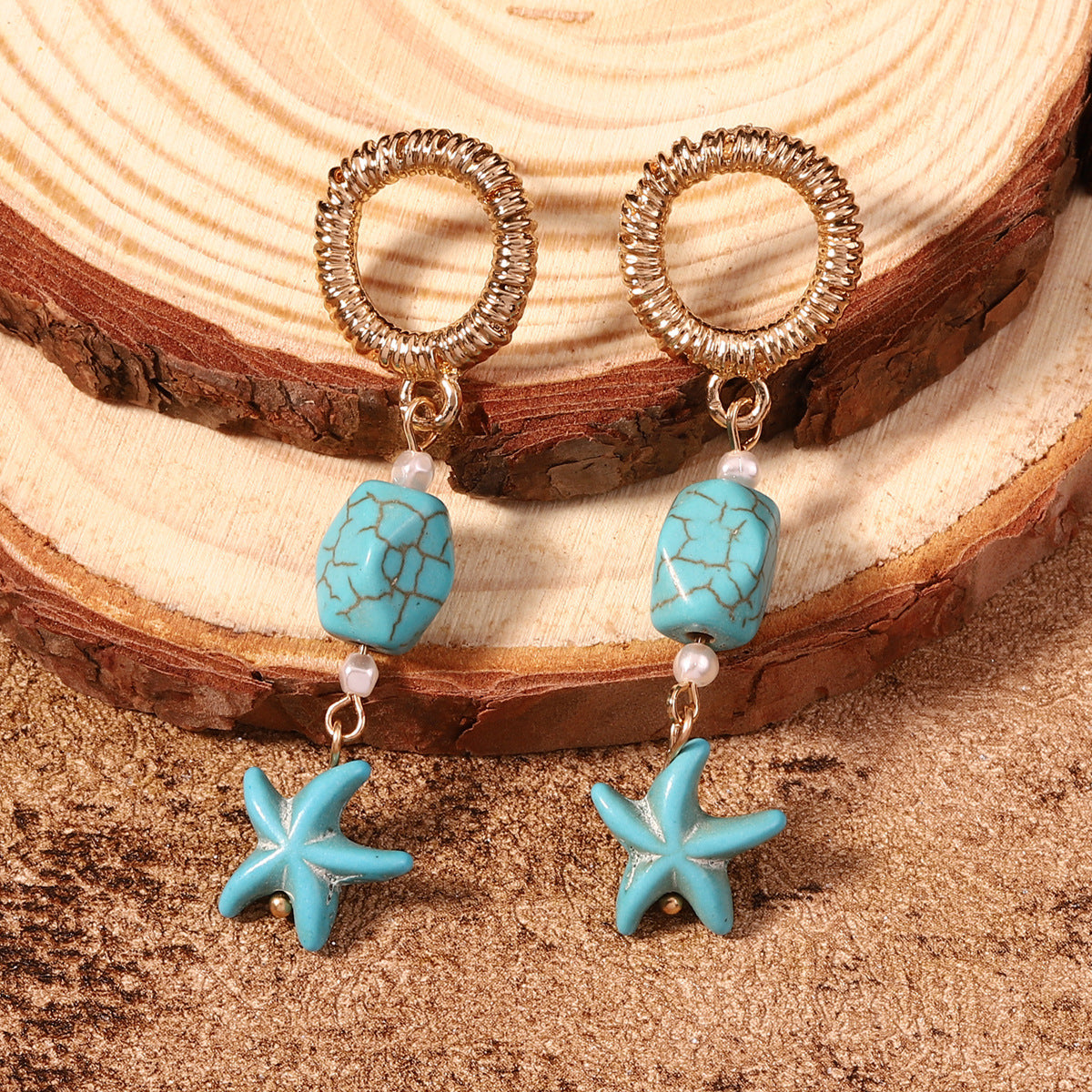 Charming Earring for Any Occasion