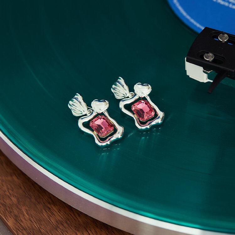 Romantic Earring for Special Moments