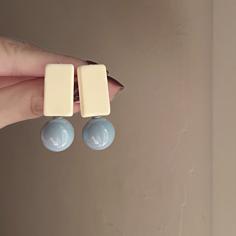 Elegant Earring for Every Occasion