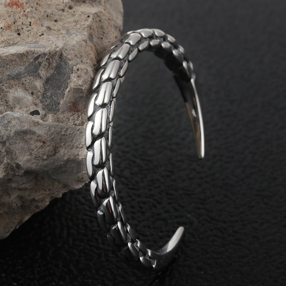 Romantic Bracelet for Special Moments