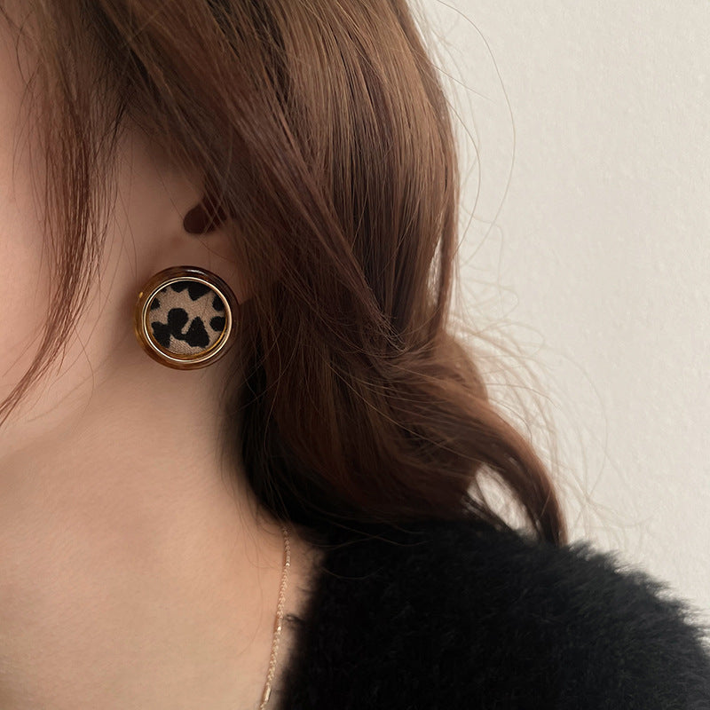 Romantic Earring for Special Moments