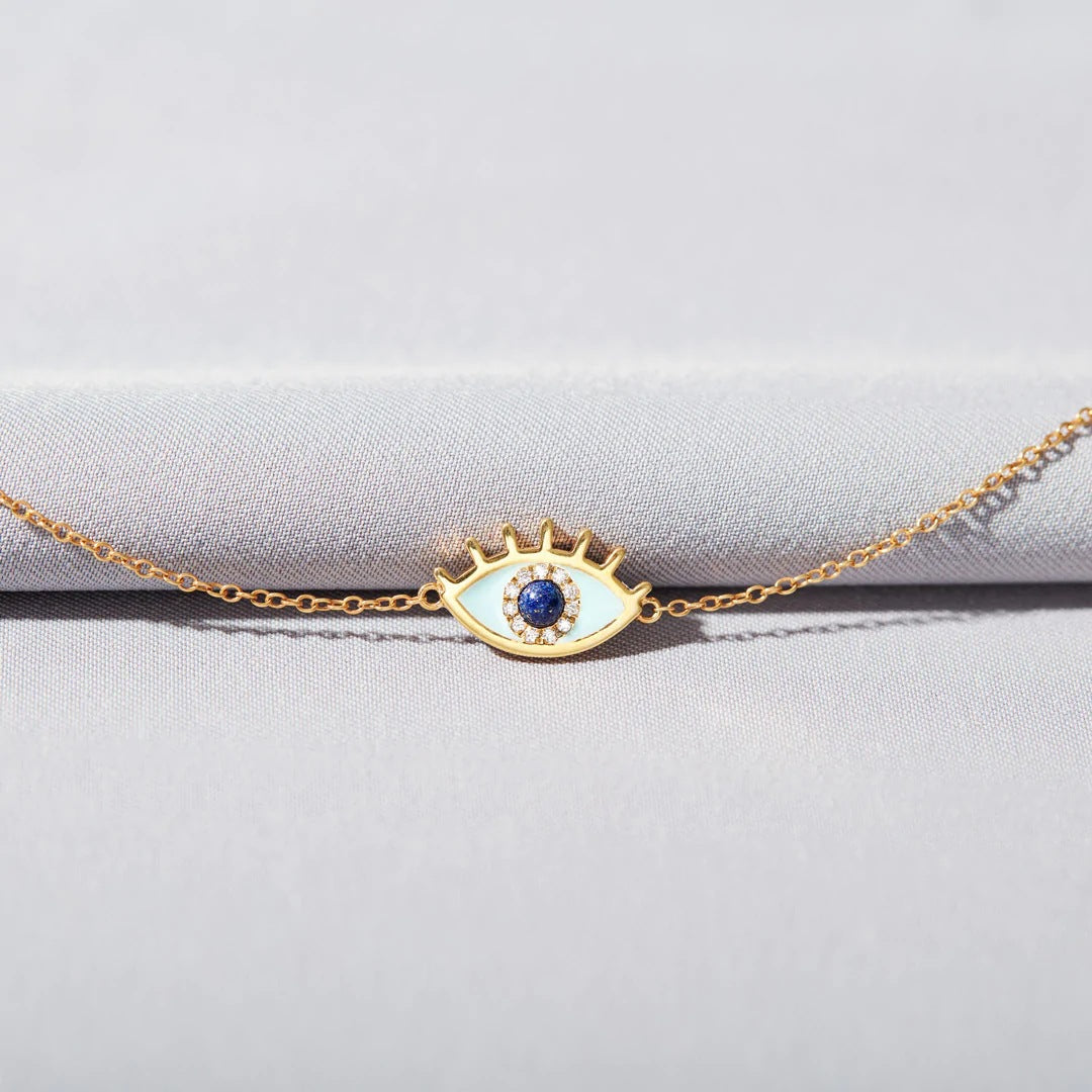 Beautiful Bracelet with Unique Style