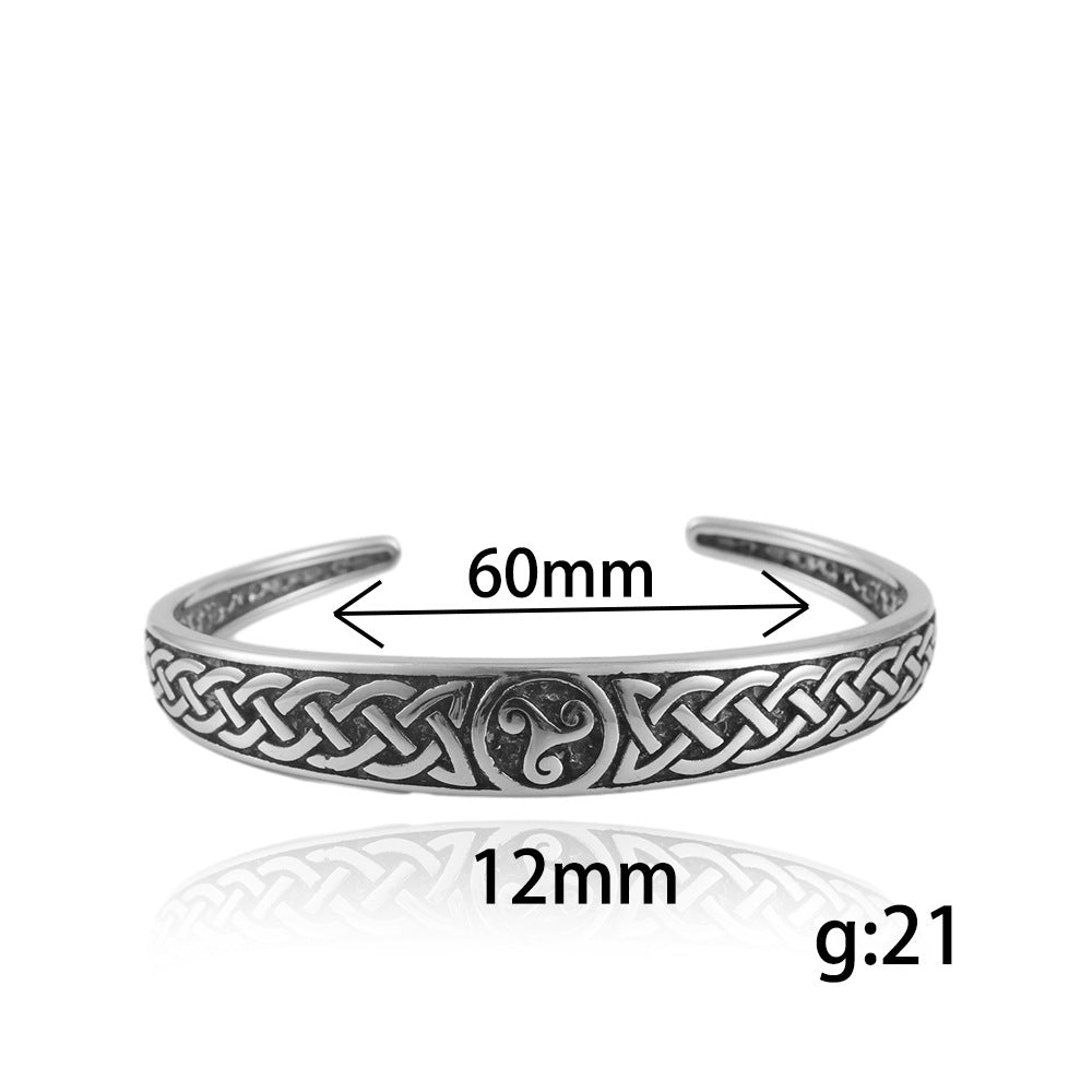 Classic Bracelet with Timeless Appeal