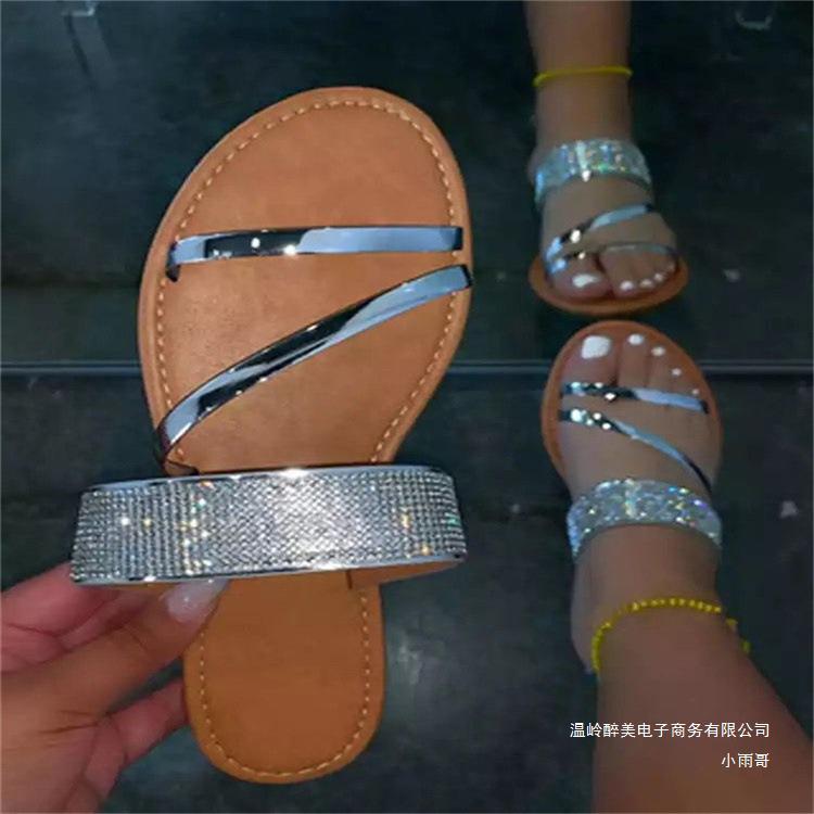 Chic Orthopedic Sandals with Unique Design