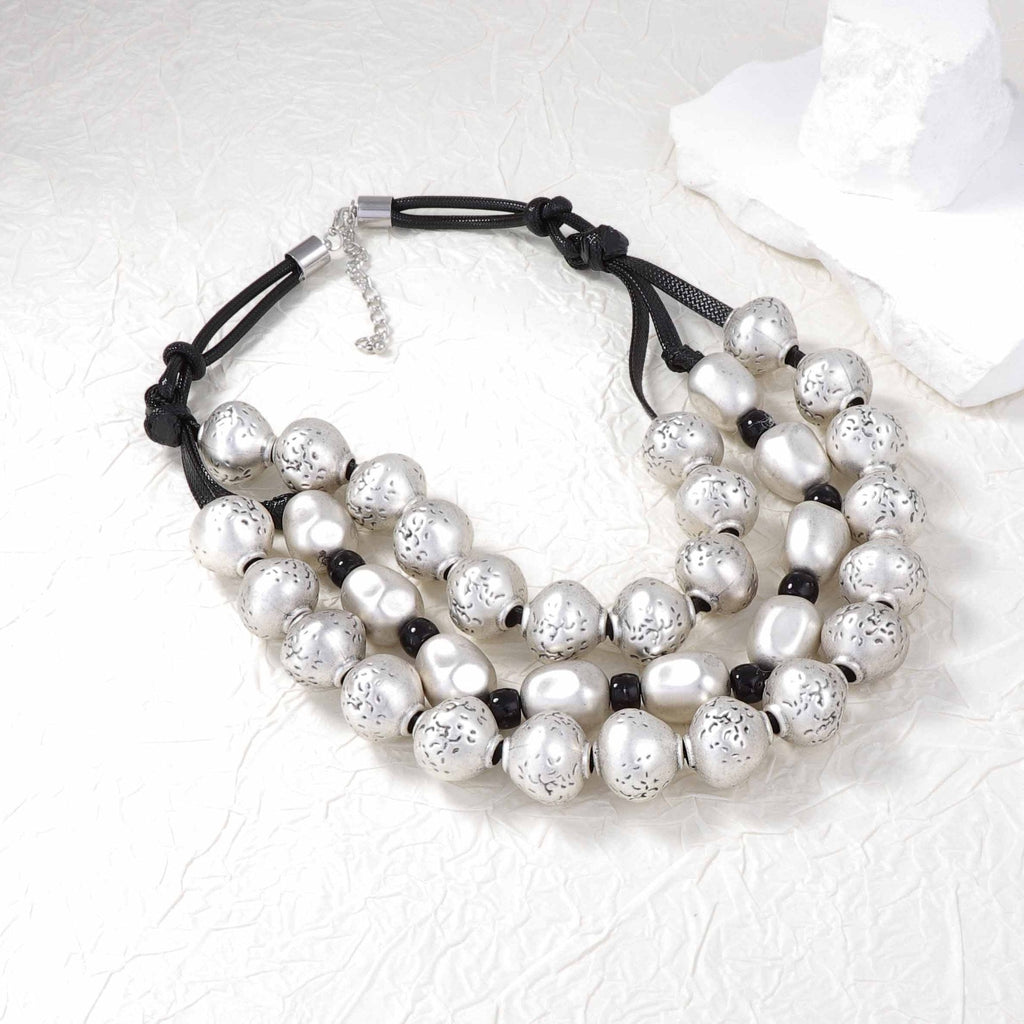 Stunning Gold Necklace for Daily Wear