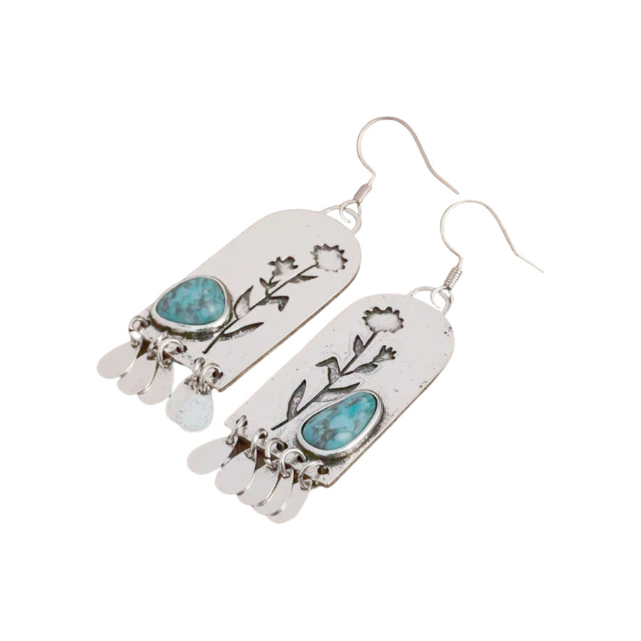 Charming Earring for Any Occasion