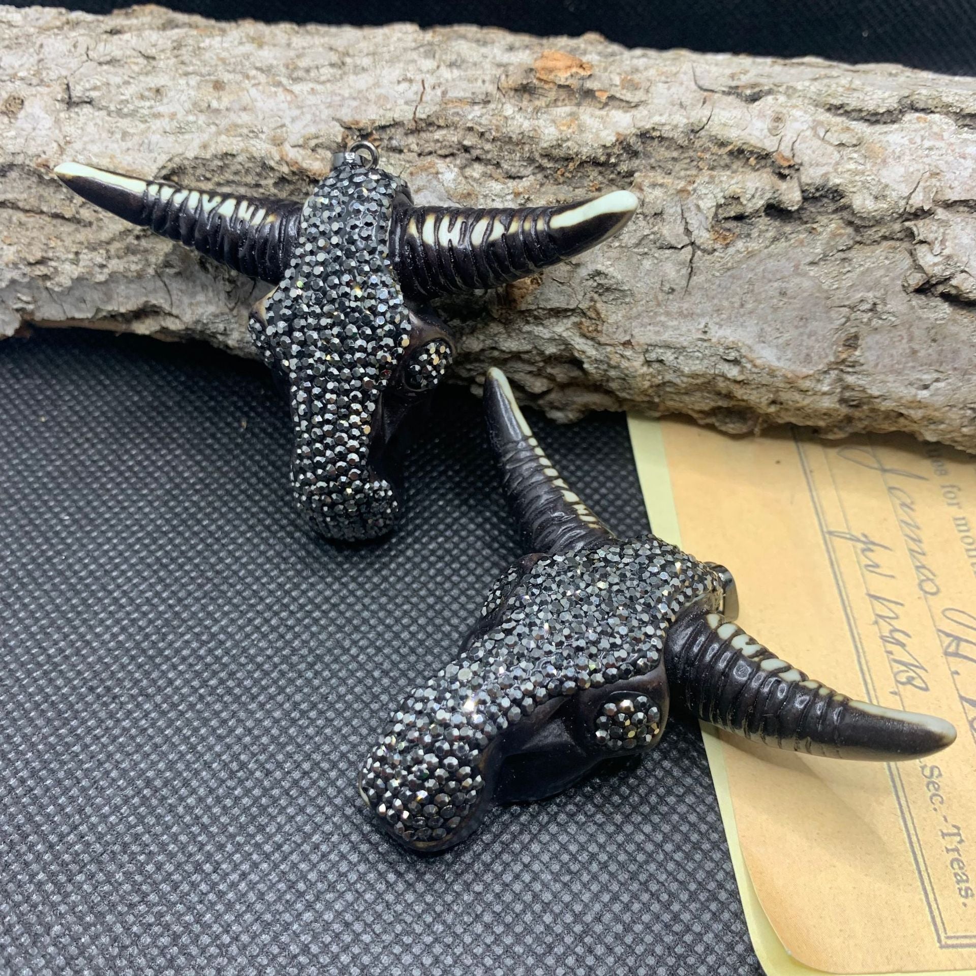 Beautiful Pendant with Unique Style