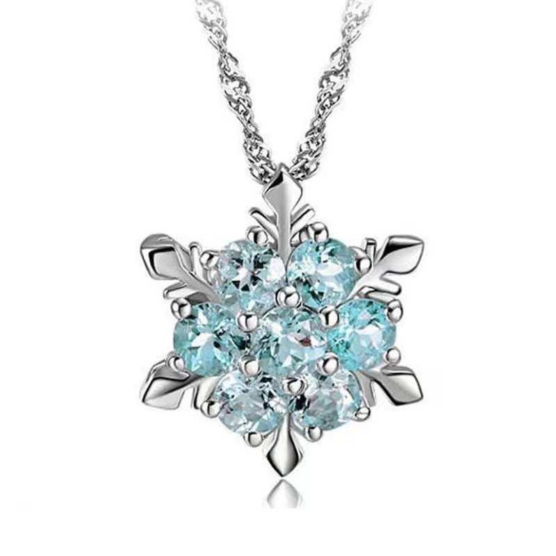 Charming Silver Necklace for Any Occasion