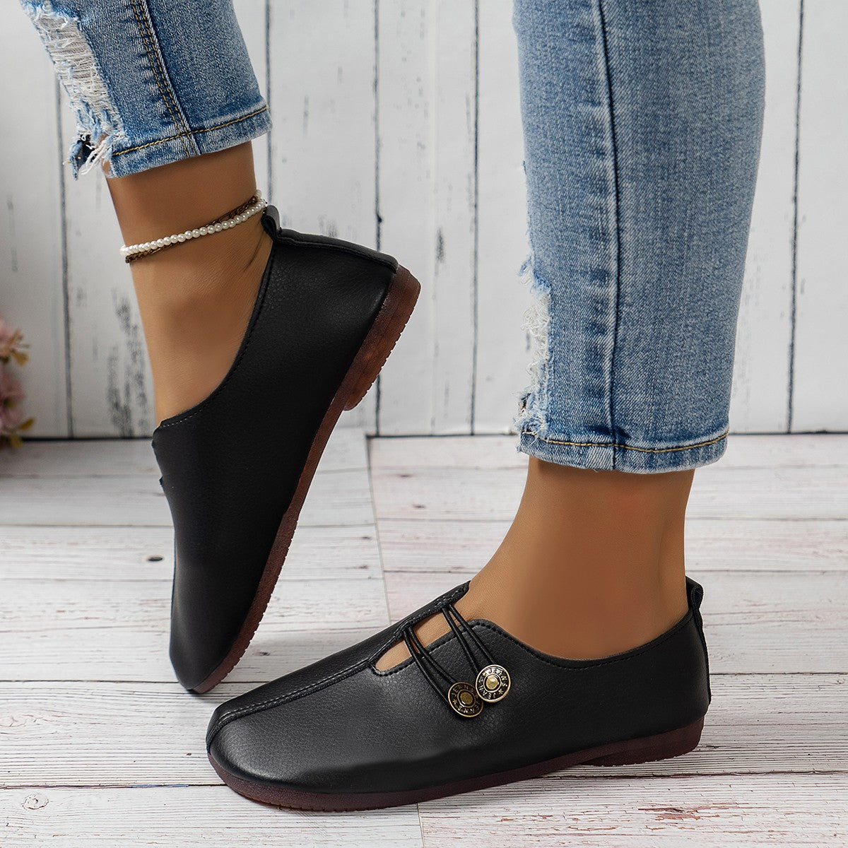 Graceful Orthopedic Shoes for Modern Look