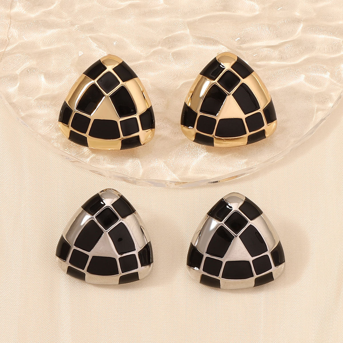 Stunning Earring for Daily Wear