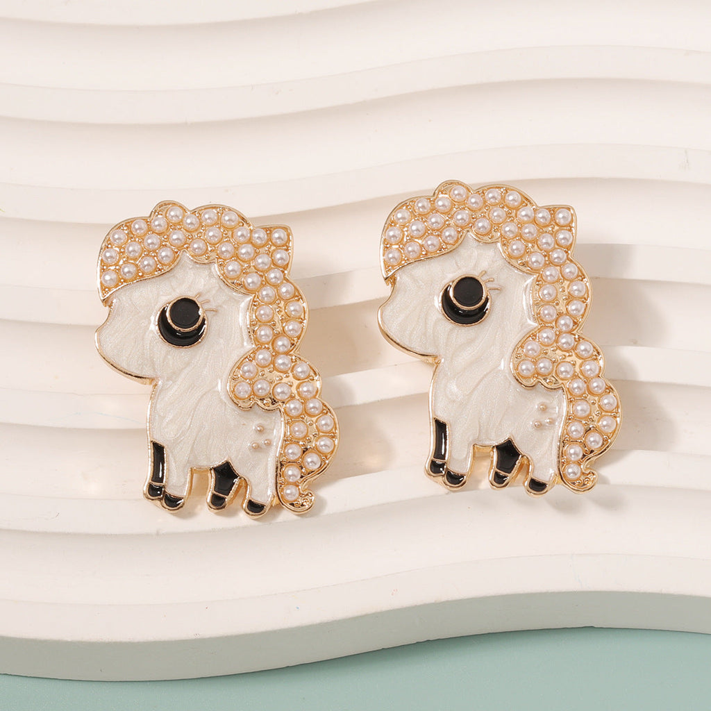 Stunning Pearl Earring for Daily Wear