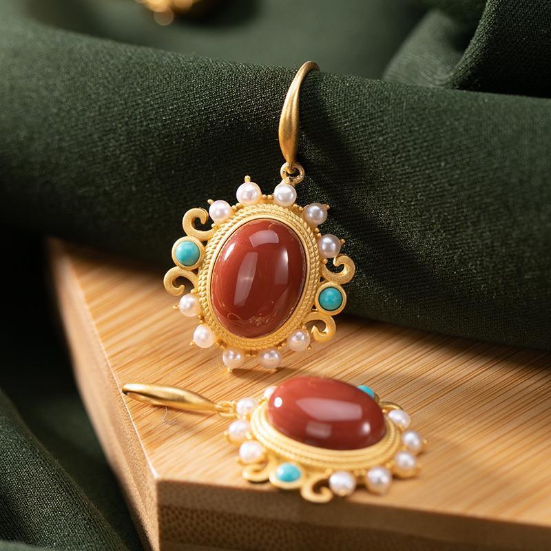 Classic Silver Earring with Timeless Appeal