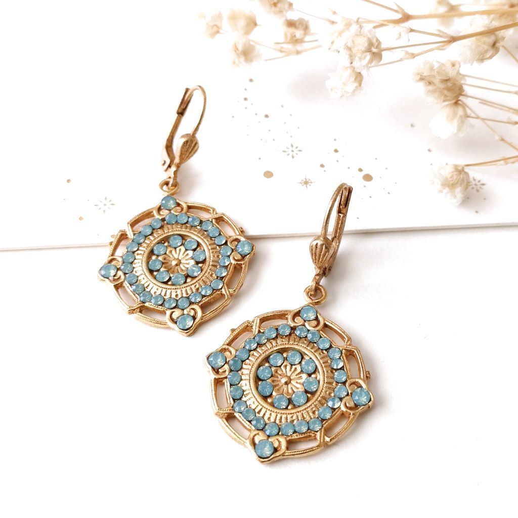 Classic Earring with Timeless Appeal