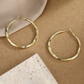 Classic Gold Earring with Timeless Appeal