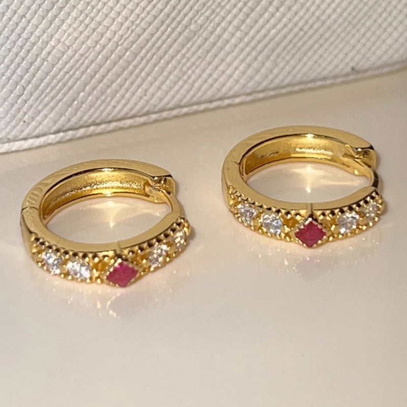 Delicate Artisan Gold Earring