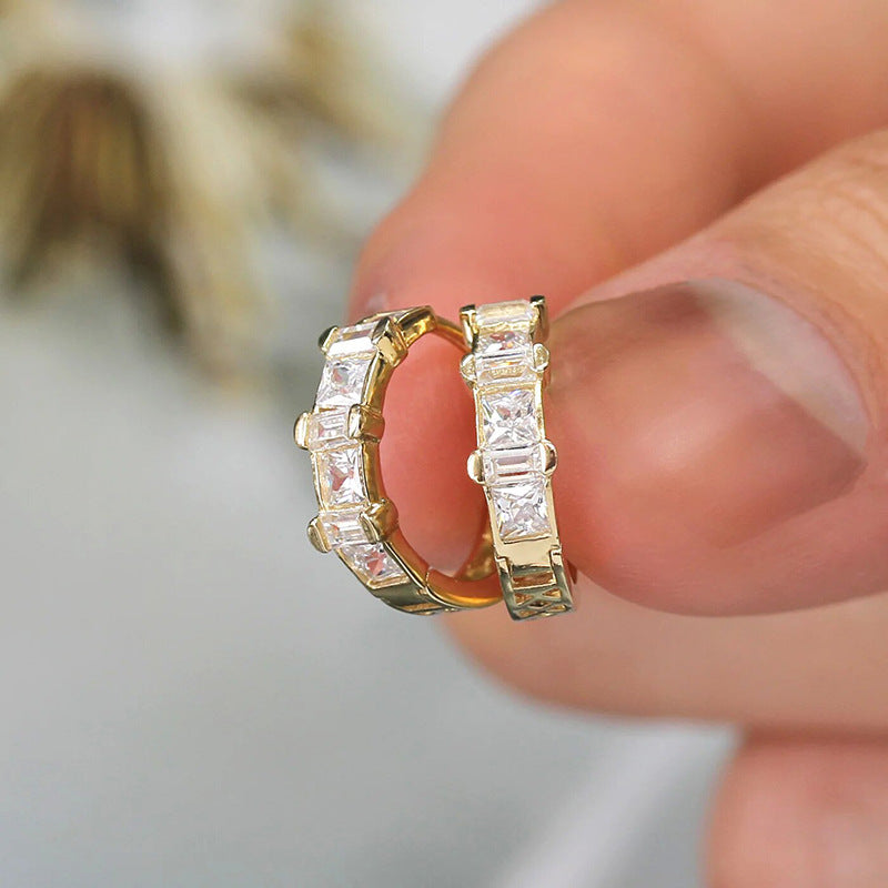 Stunning Earring for Daily Wear